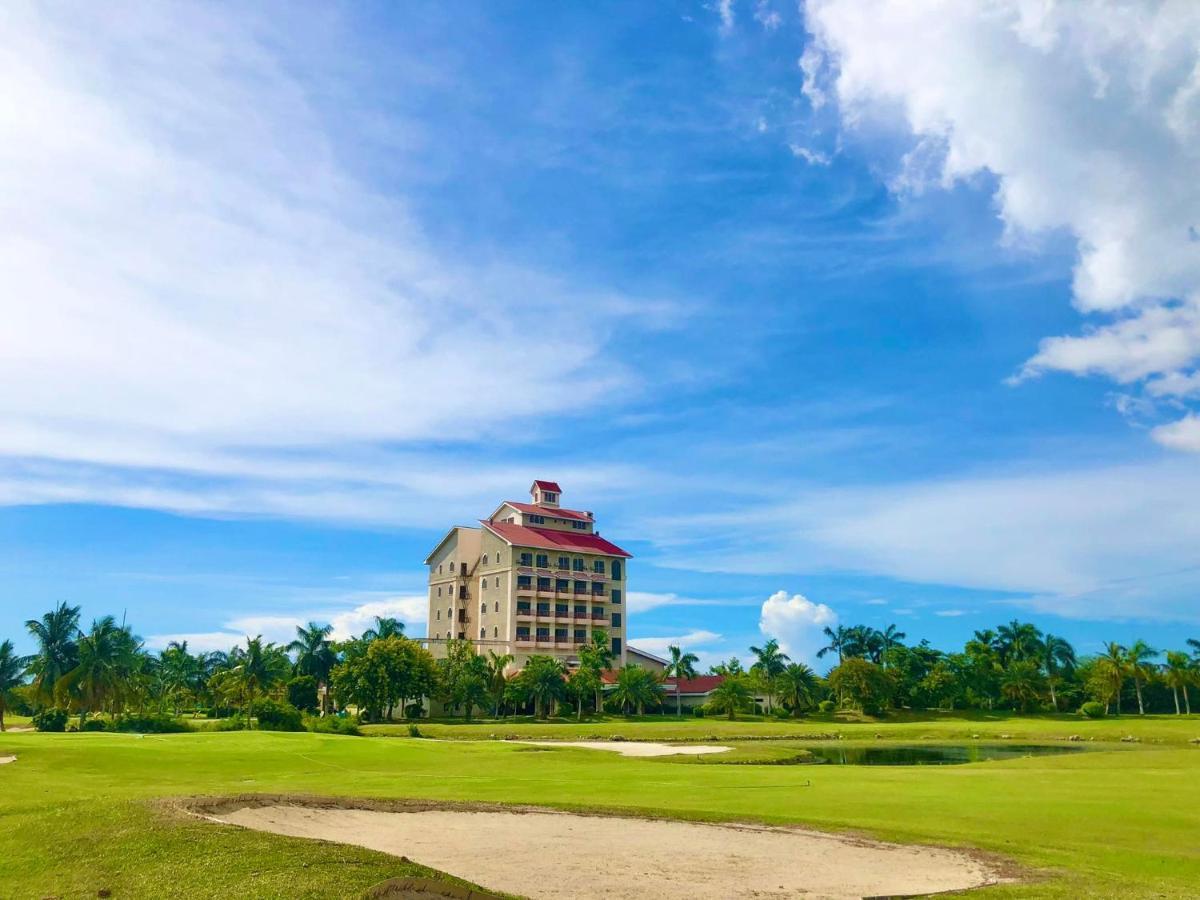 Queens Island Golf And Resort Medellin Eksteriør billede