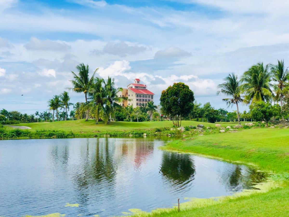 Queens Island Golf And Resort Medellin Eksteriør billede