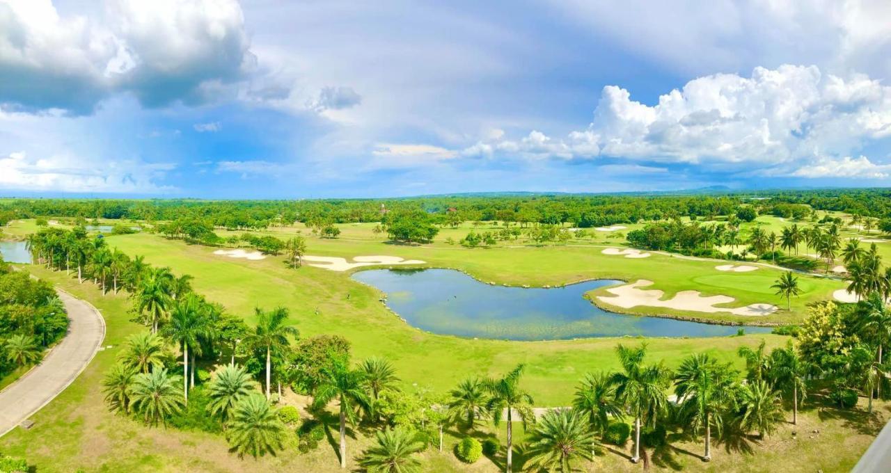 Queens Island Golf And Resort Medellin Eksteriør billede